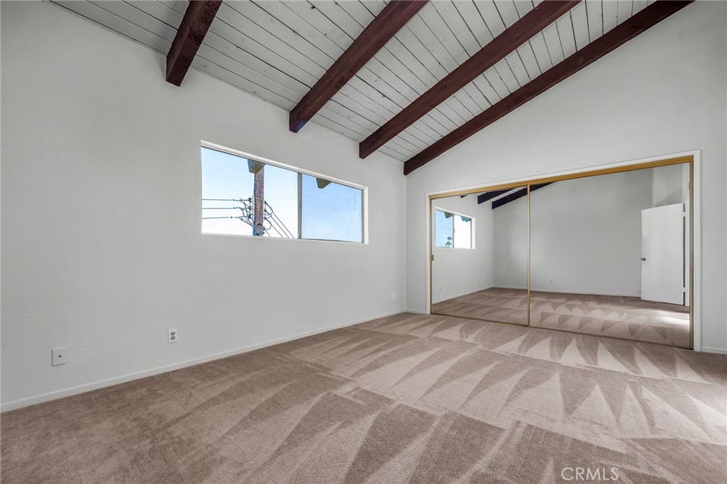 Photo 17 of 35 of 26116 Narbonne Avenue H townhome