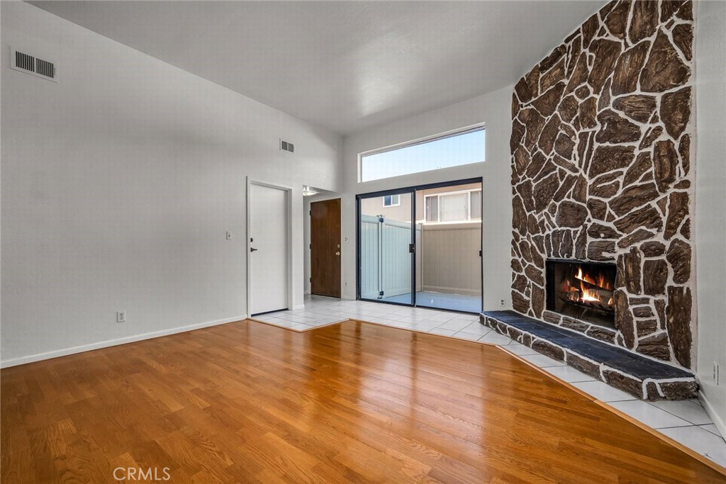 Photo 8 of 35 of 26116 Narbonne Avenue H townhome