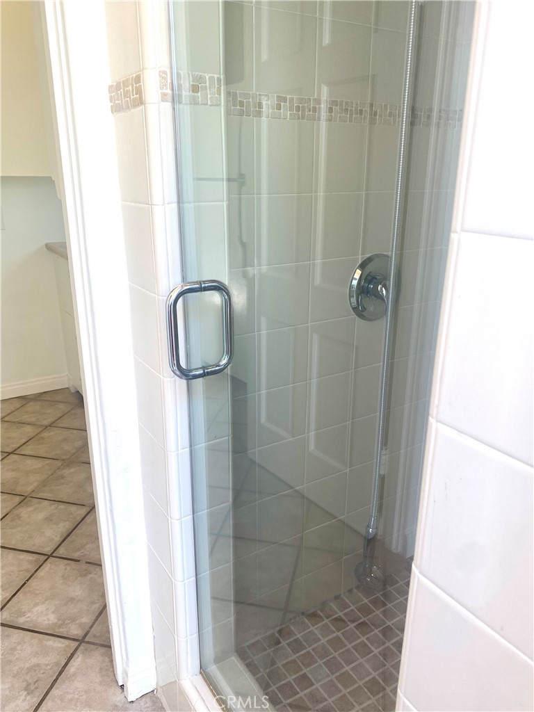 Main Beach (BCH) - Residential Lease