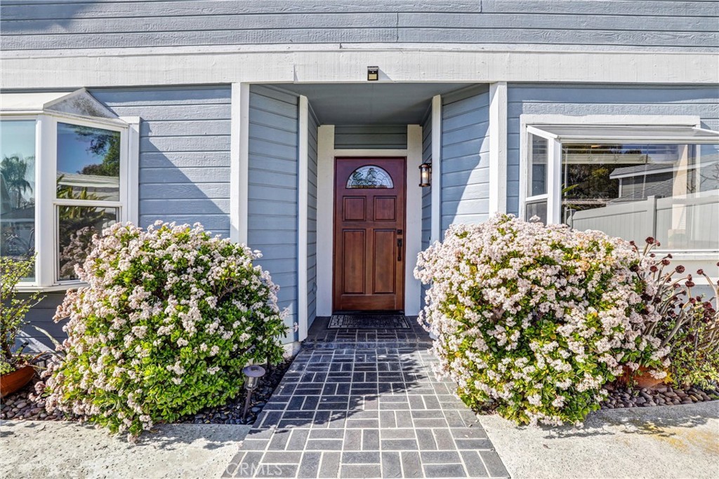 7 Clear Creek Lane