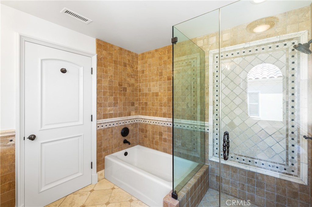 Spyglass Hill Custom (SPYC) - Residential