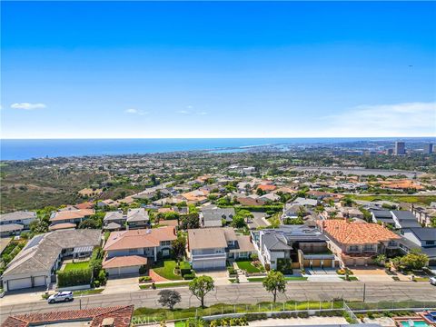 A home in Corona Del Mar