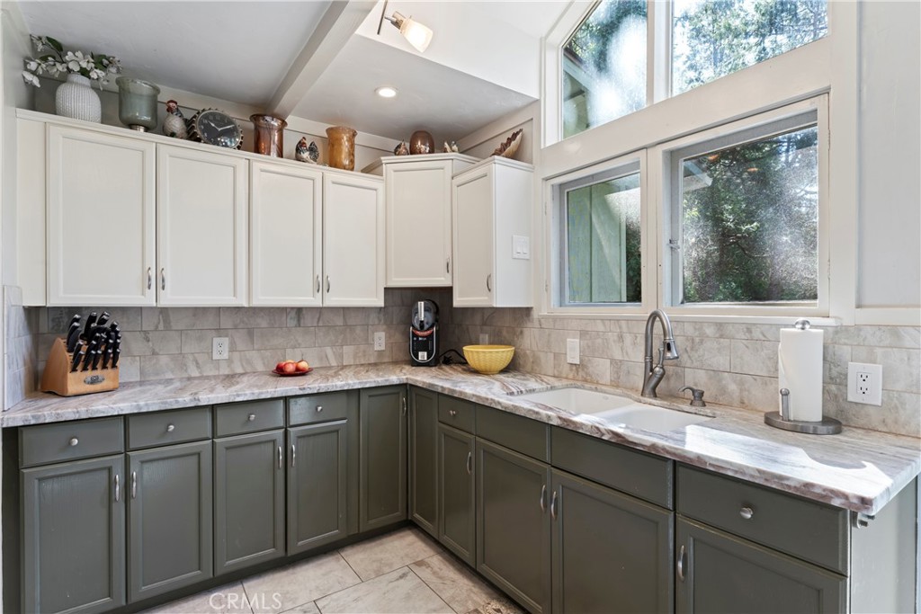 Blue Jay (BLUJ) - Residential