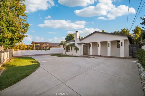 A home in Valley Glen