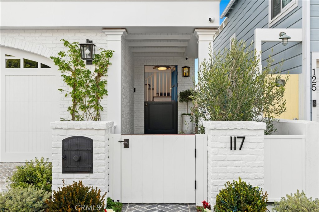 Balboa Peninsula Point (BLPP) - Residential