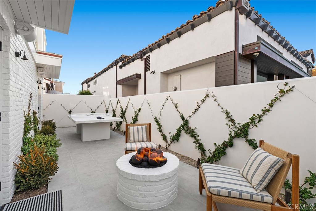 Balboa Peninsula Point (BLPP) - Residential