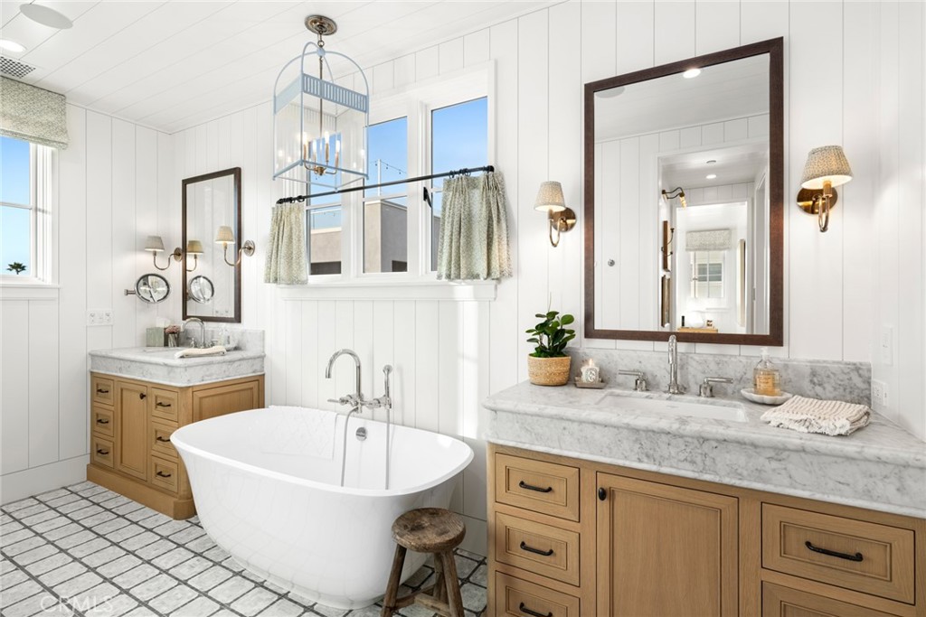 Balboa Peninsula Point (BLPP) - Residential