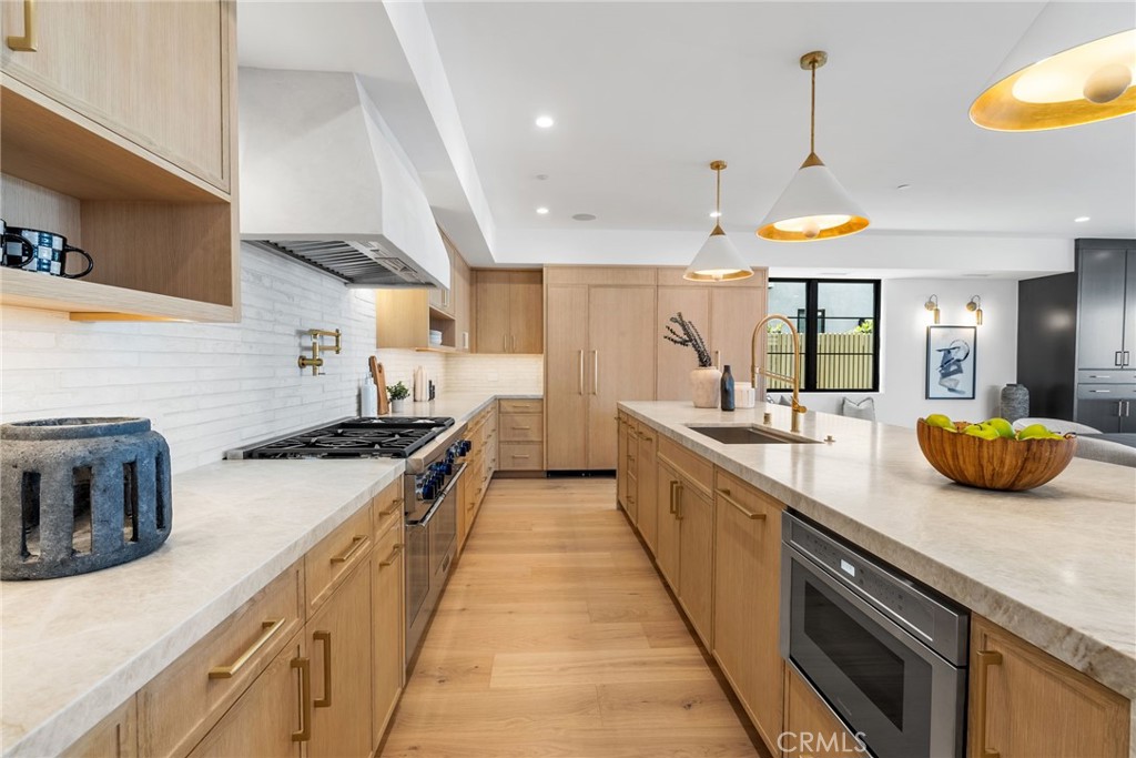 Corona del Mar South of PCH (CDMS) - Residential