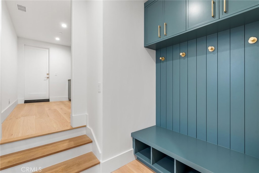 Corona del Mar South of PCH (CDMS) - Residential