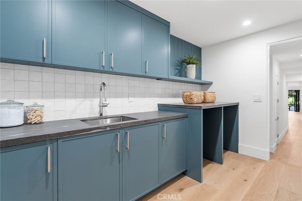 Corona del Mar South of PCH (CDMS) - Residential