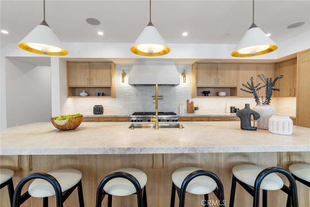 Corona del Mar South of PCH (CDMS) - Residential