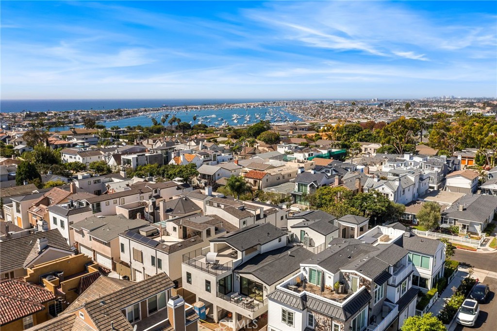 Corona del Mar South of PCH (CDMS) - Residential