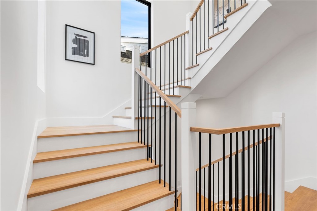 Corona del Mar South of PCH (CDMS) - Residential