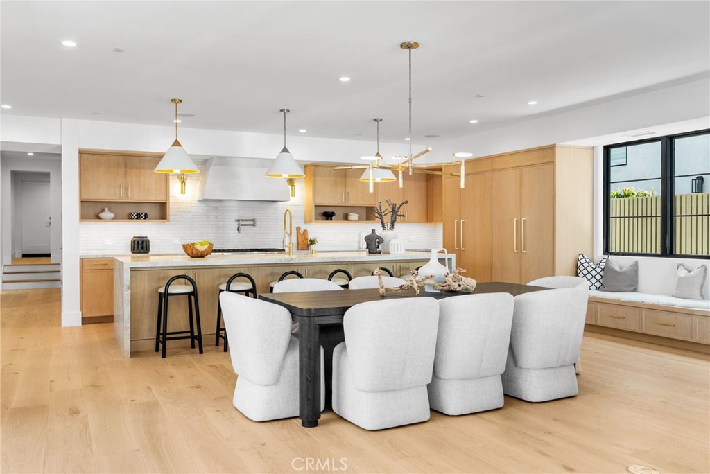 Corona del Mar South of PCH (CDMS) - Residential