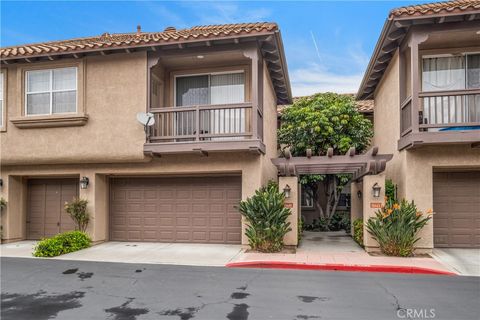 13445 Savanna Tustin CA 92782