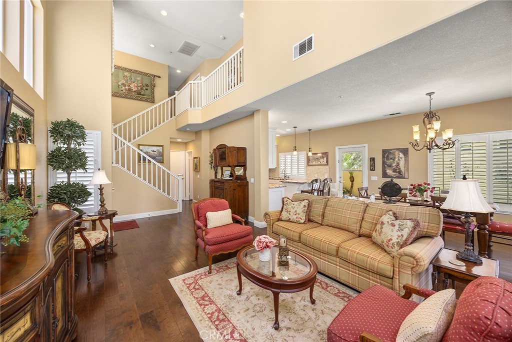 1125 Davis Way