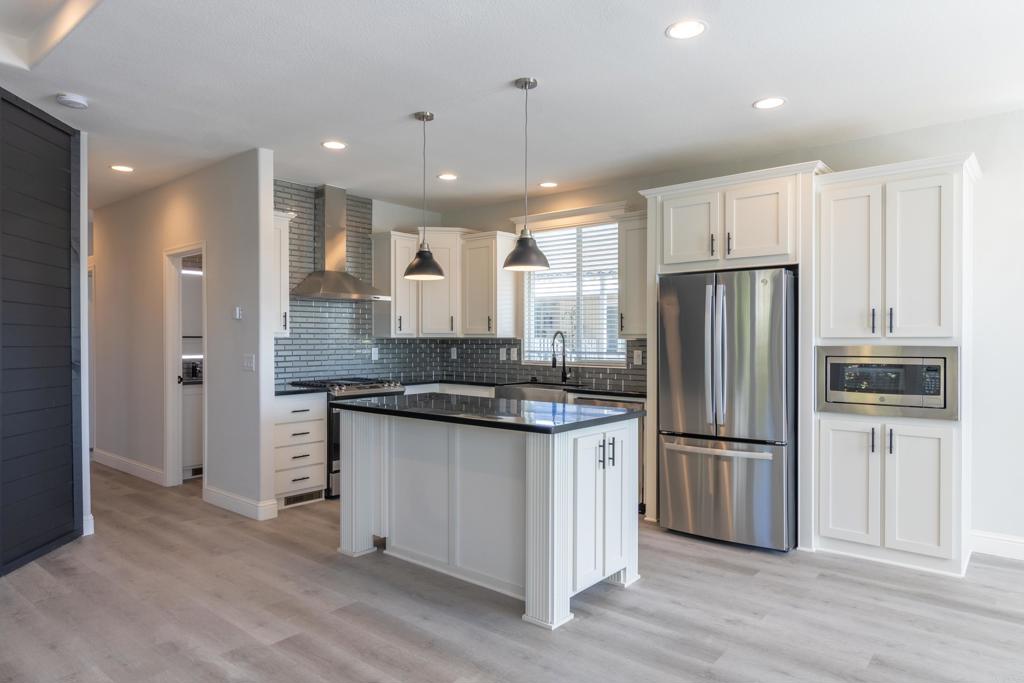 2003 Bayview Heights Dr 108