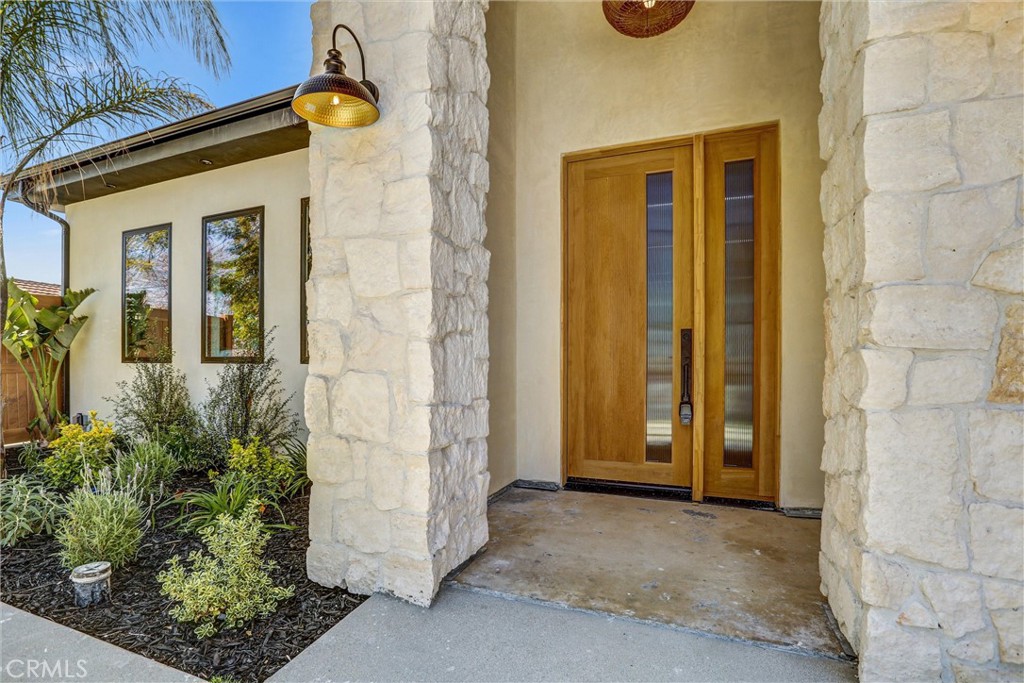 Properties 2 19142 Keswick Street
