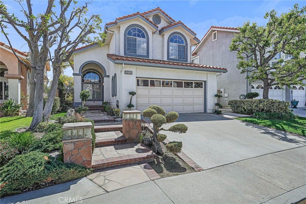 listing image 130729009786493071800