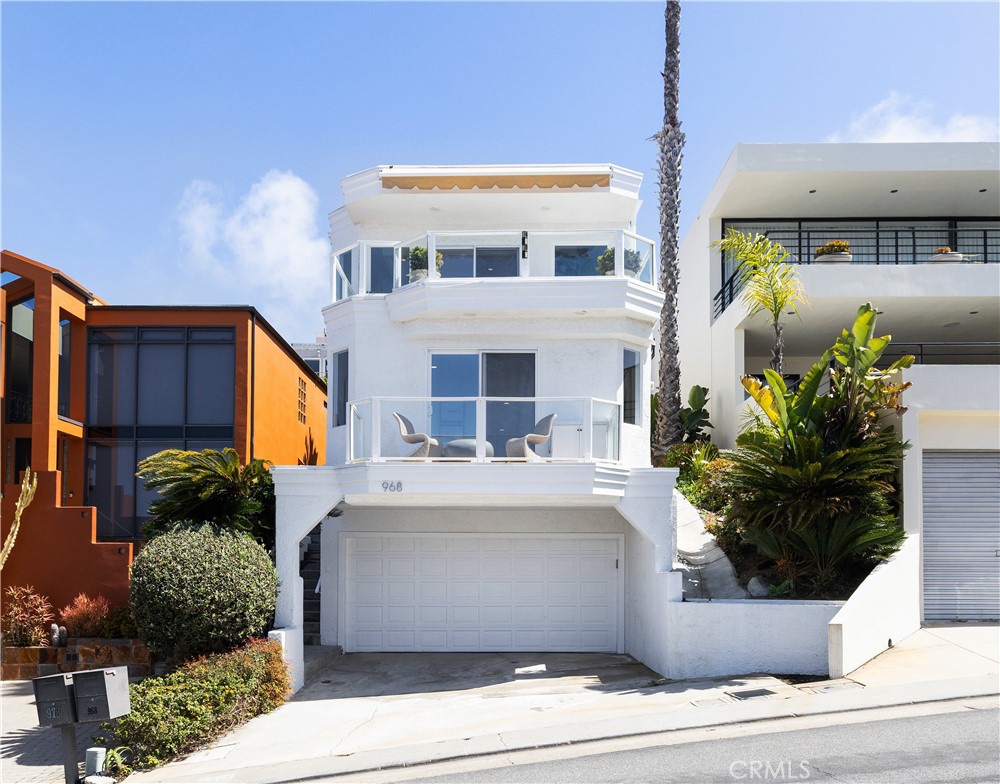 968 Acapulco Street
