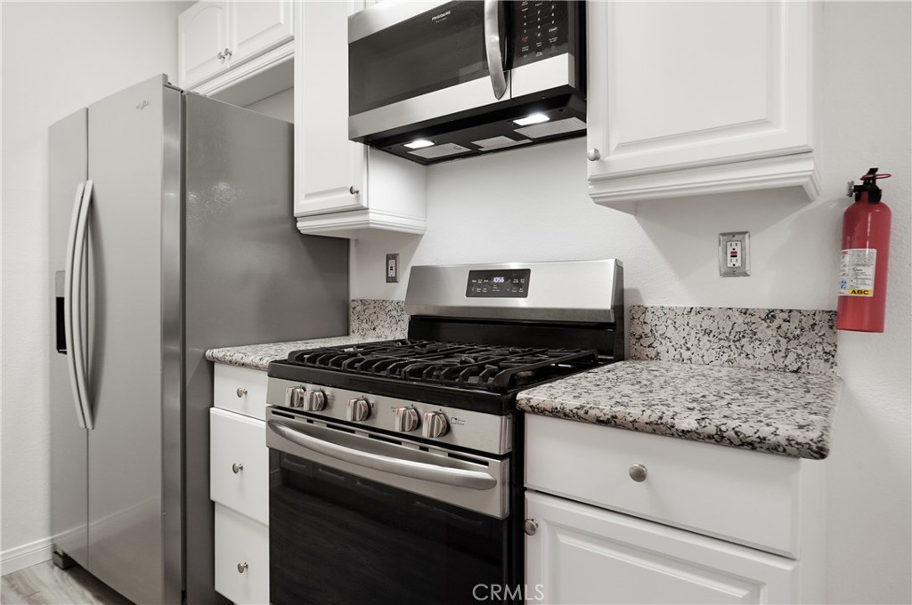 Casa De Oaks (604) - Residential