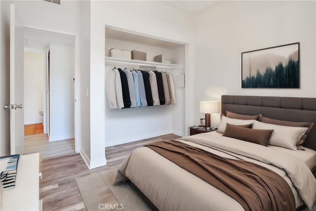 Casa De Oaks (604) - Residential