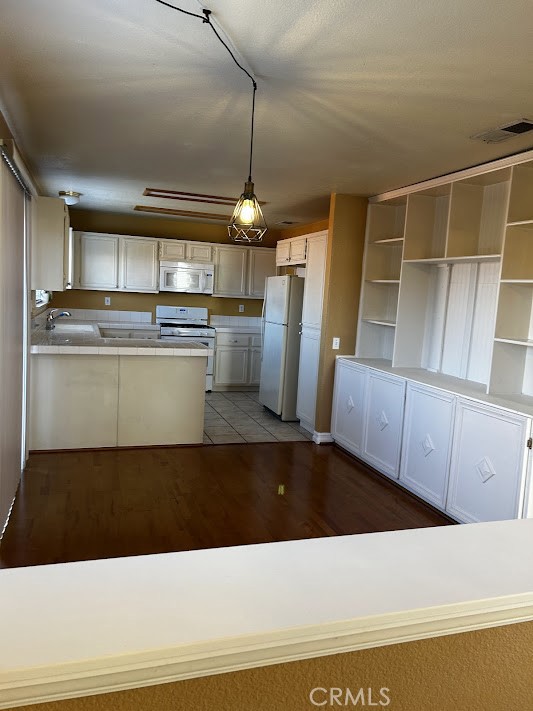 ,n/a - Residential Lease