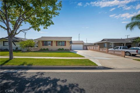 A home in La Mirada