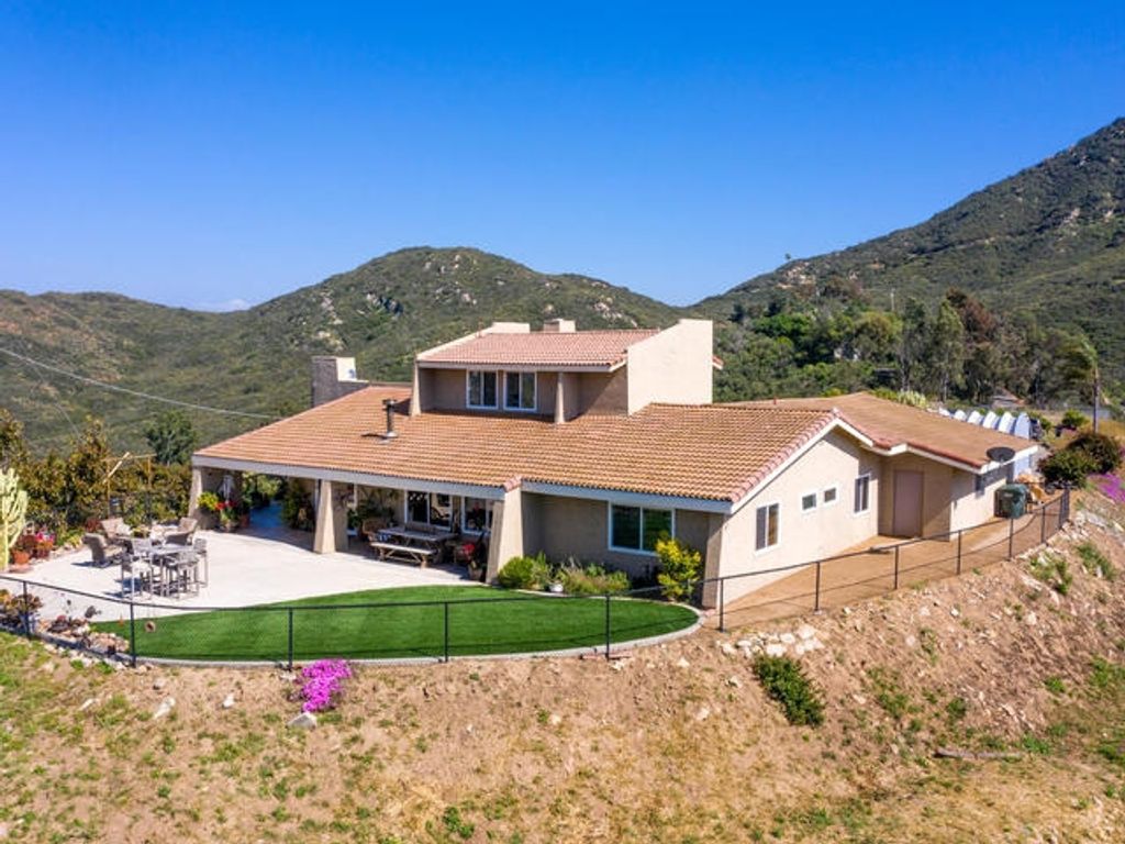 listing image 130728684369671593711