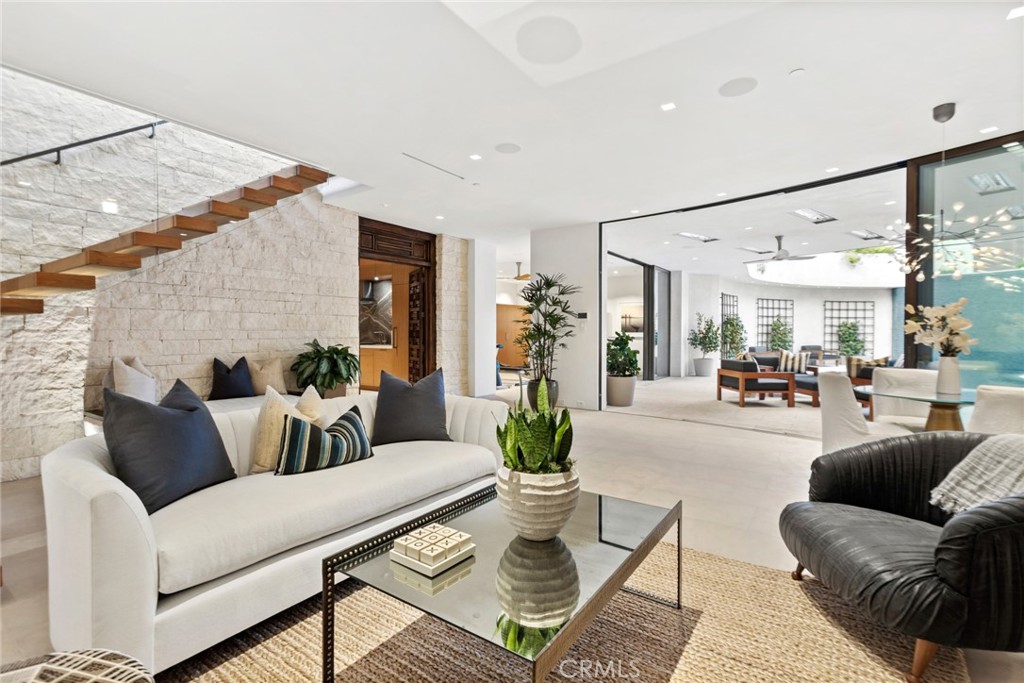 Cameo Shores (CSHO) - Residential