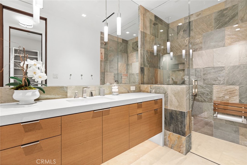 Cameo Shores (CSHO) - Residential