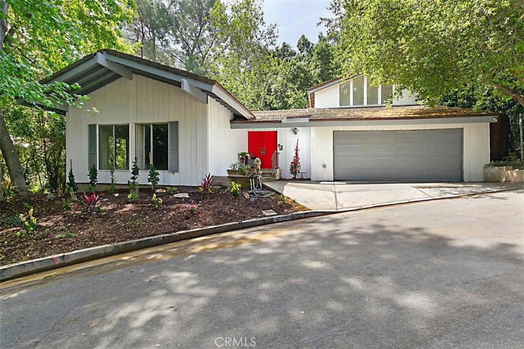 listing image 130729180010011754184
