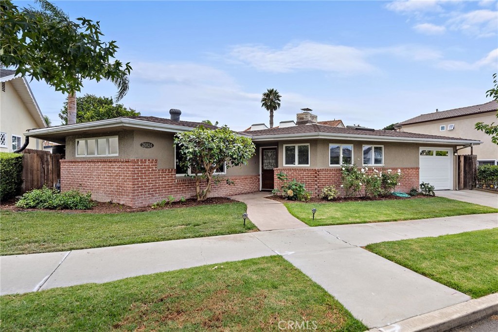 Palisades (PS) - Residential Lease