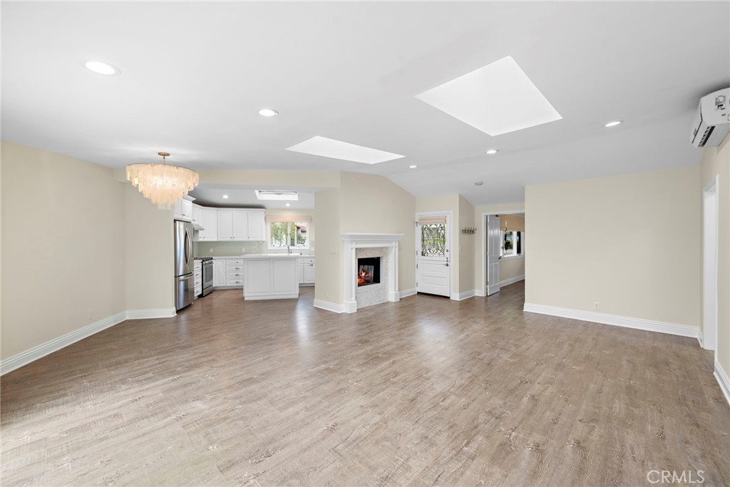 Palisades (PS) - Residential Lease