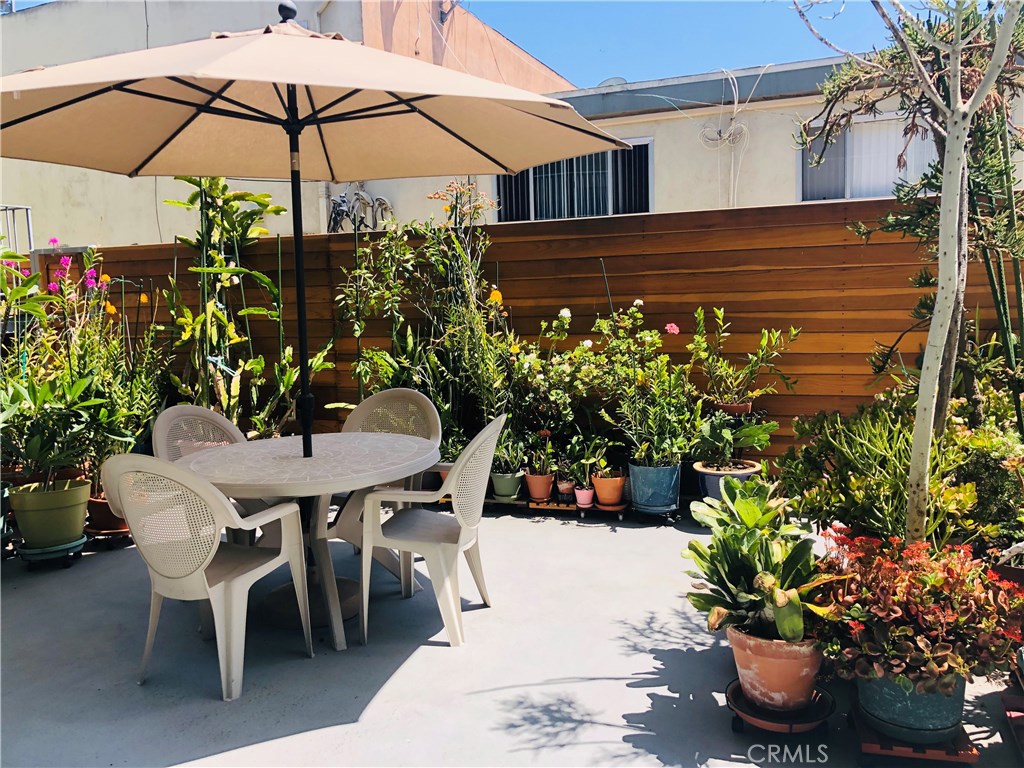 Bixby Knolls (BK) - Residential Lease