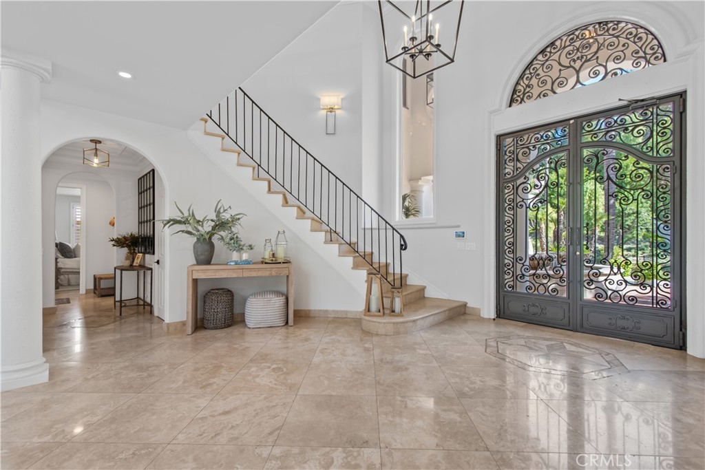 5227 Newcastle Lane