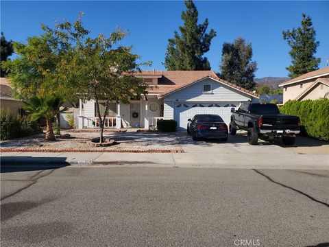 A home in Lake Elsinore