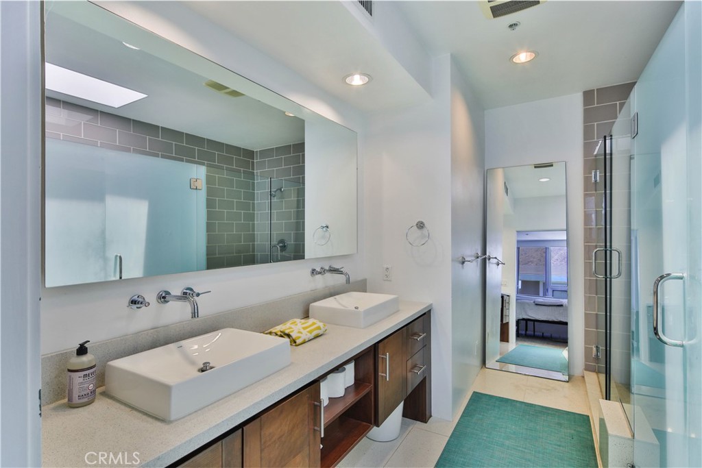 Central Palm Springs (33215) - Residential Income