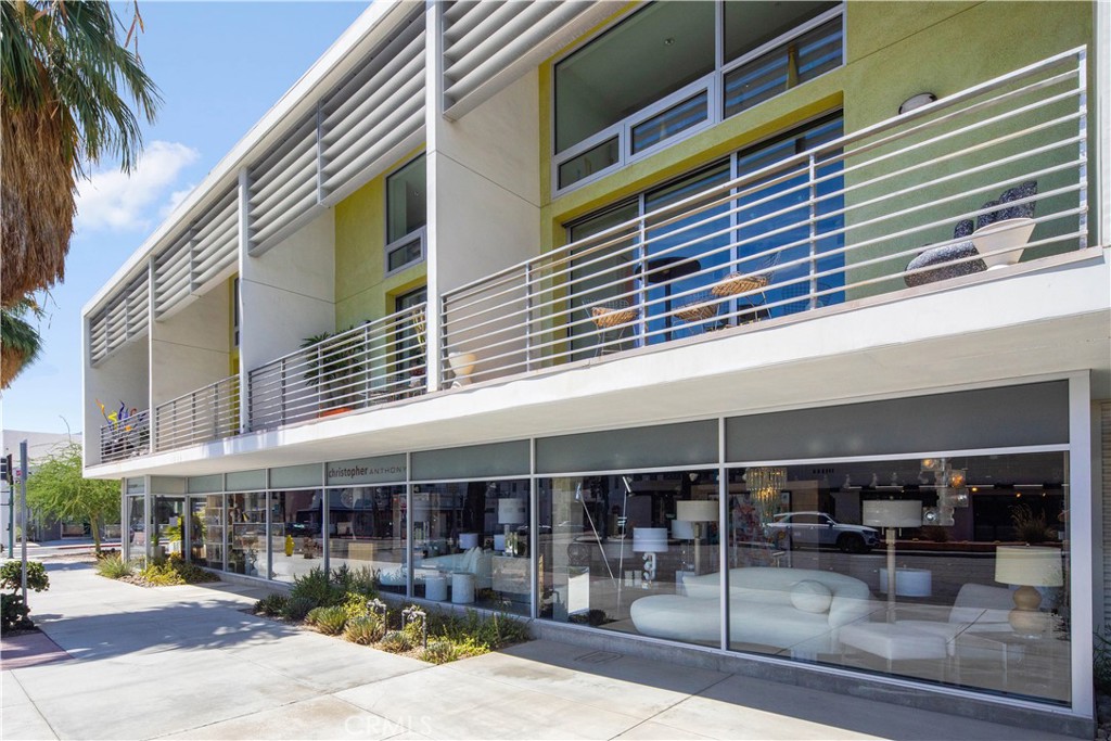 Central Palm Springs (33215) - Residential Income