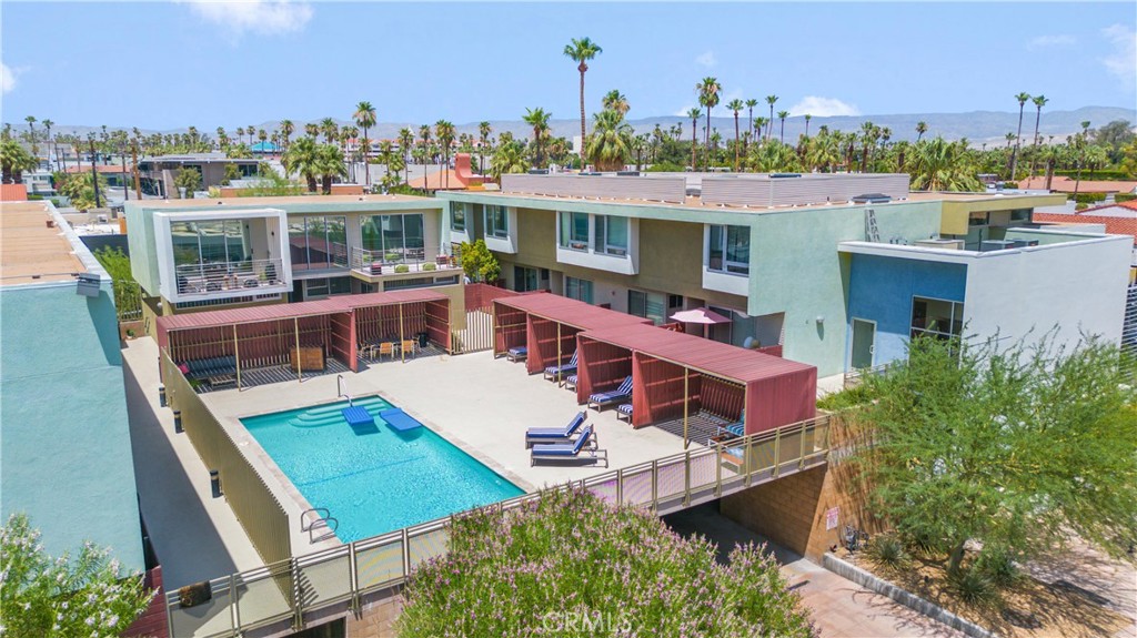 Central Palm Springs (33215) - Residential Income