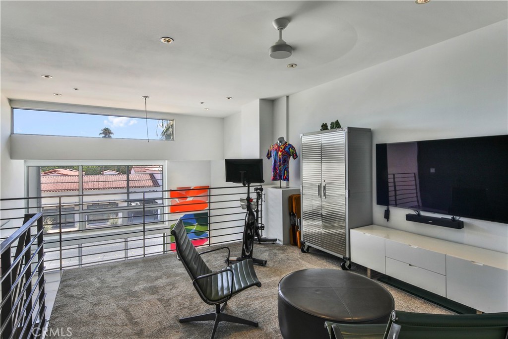 Central Palm Springs (33215) - Residential Income