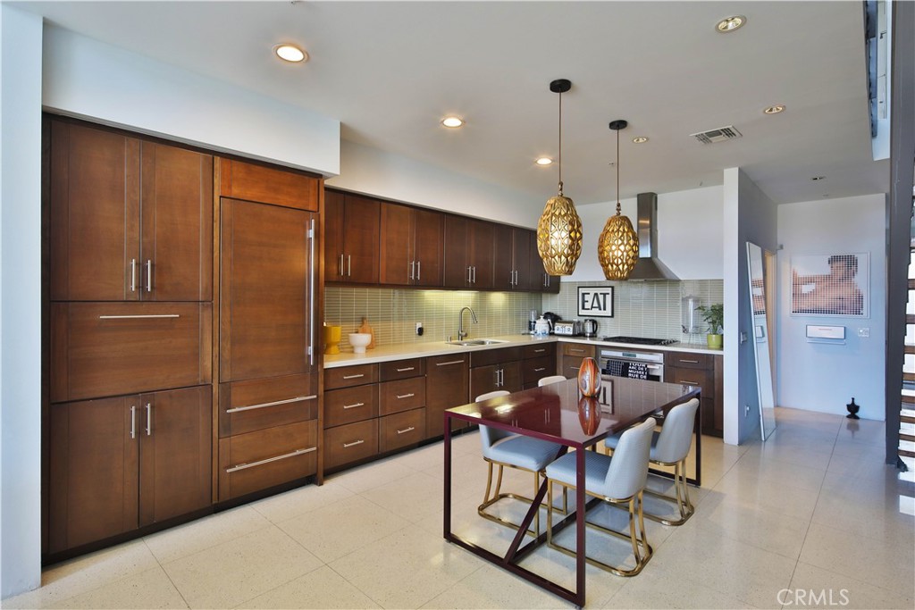 Central Palm Springs (33215) - Residential Income