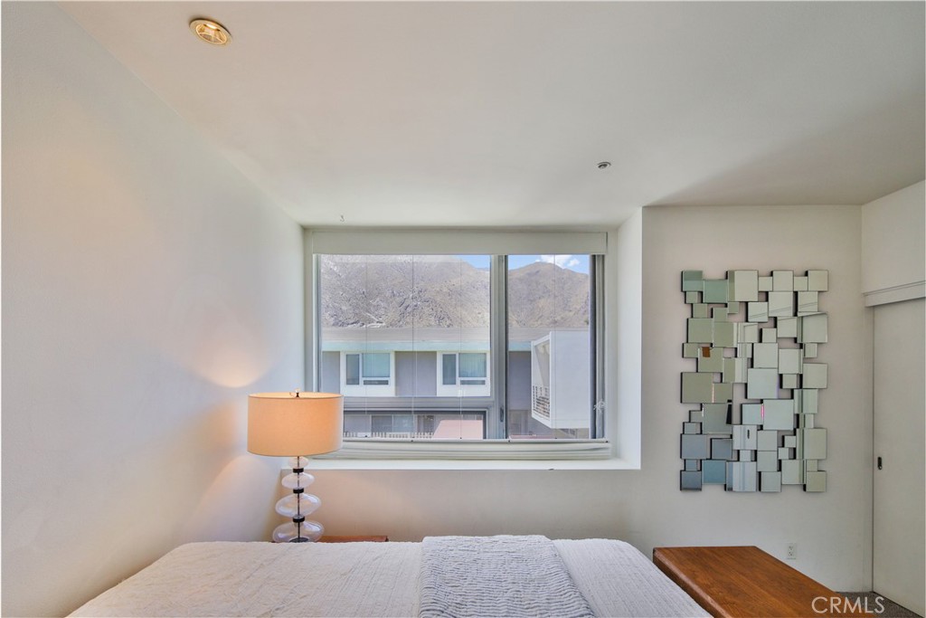 Central Palm Springs (33215) - Residential Income