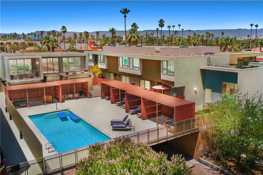 Central Palm Springs (33215) - Residential Income