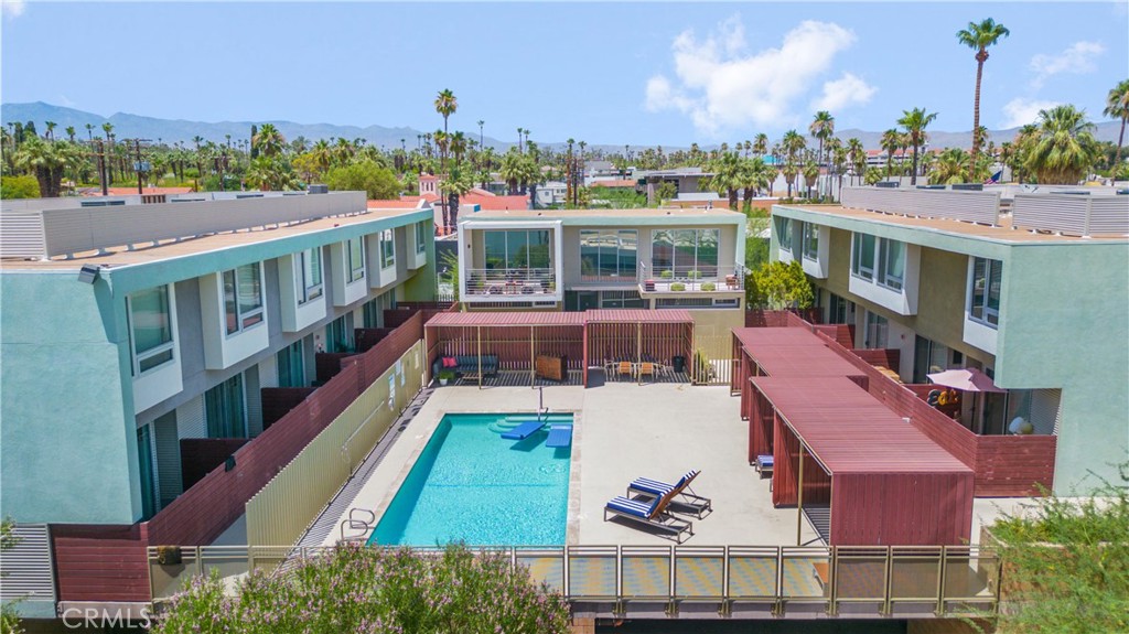 Central Palm Springs (33215) - Residential Income