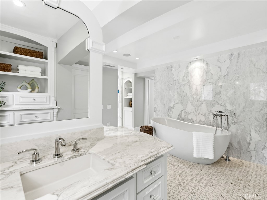 Balboa Peninsula Point (BLPP) - Residential