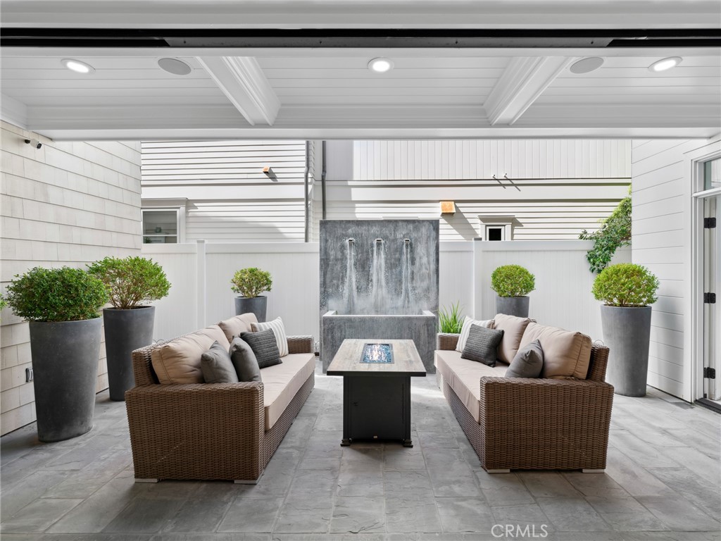 Balboa Peninsula Point (BLPP) - Residential