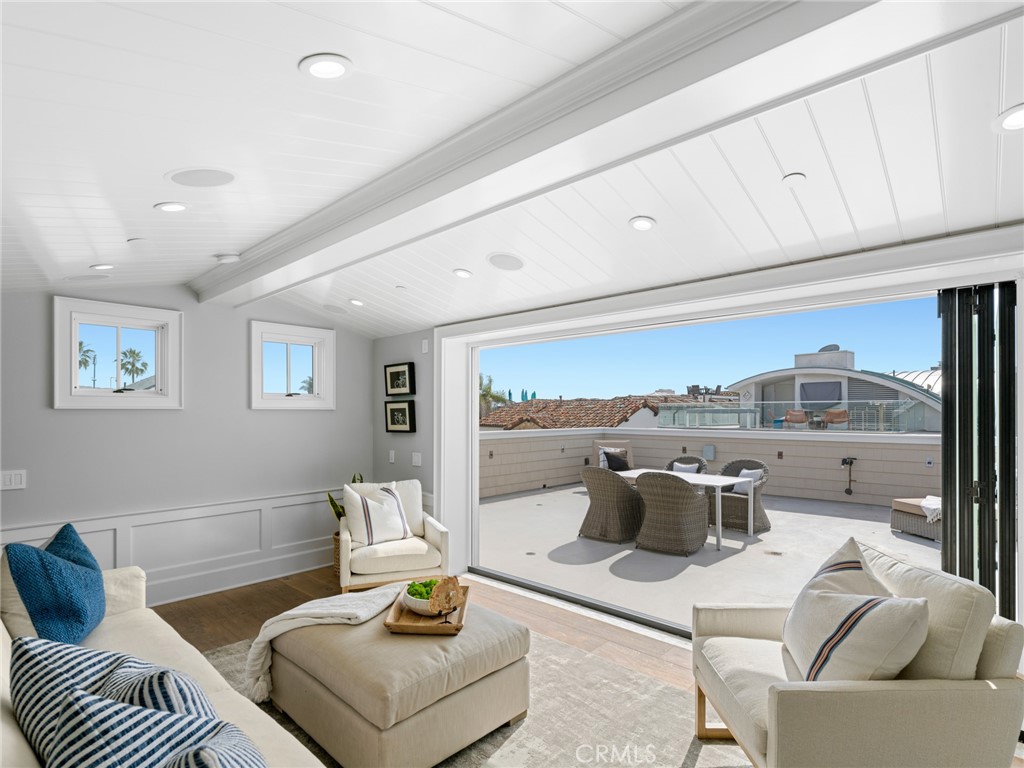 Balboa Peninsula Point (BLPP) - Residential