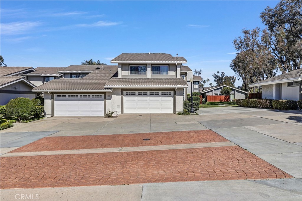 3312 Calle La Veta