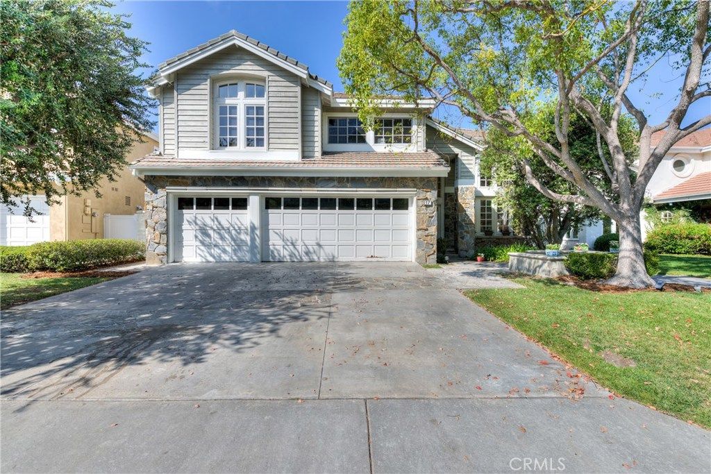 listing image 130725440365052172212